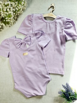 Bluzka / body w kolorze fioletowym z kokardką na plecach.